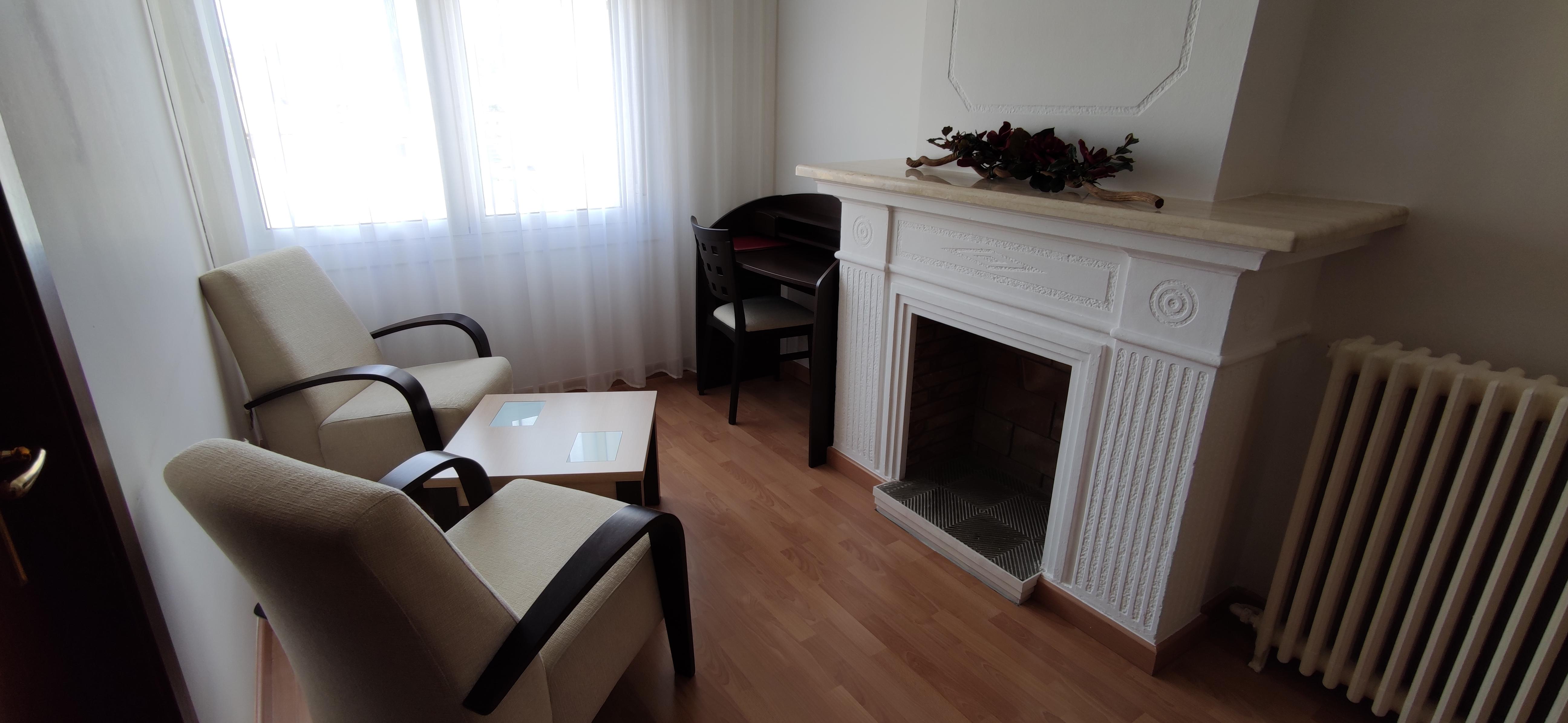 Hotel Segle XX Tremp Dış mekan fotoğraf