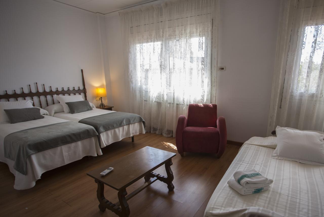 Hotel Segle XX Tremp Dış mekan fotoğraf