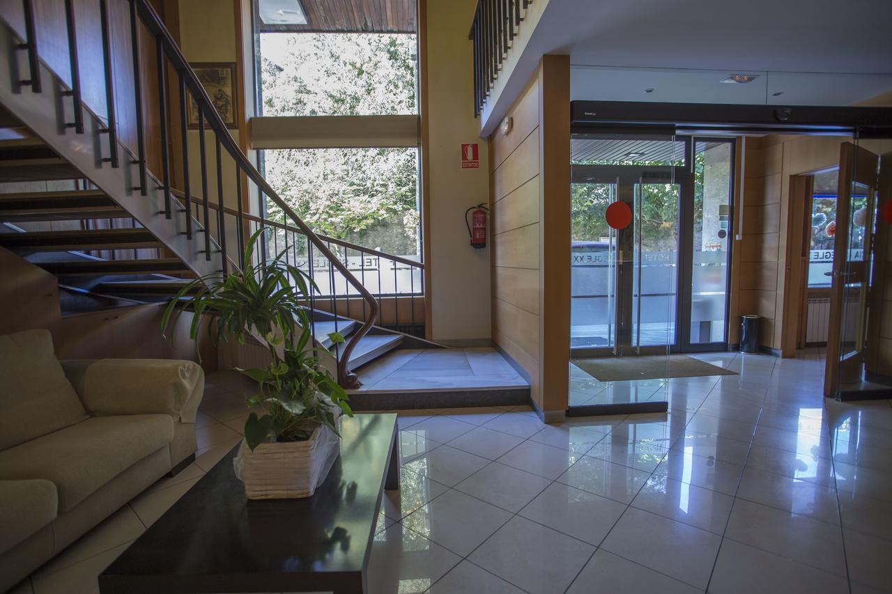 Hotel Segle XX Tremp Dış mekan fotoğraf